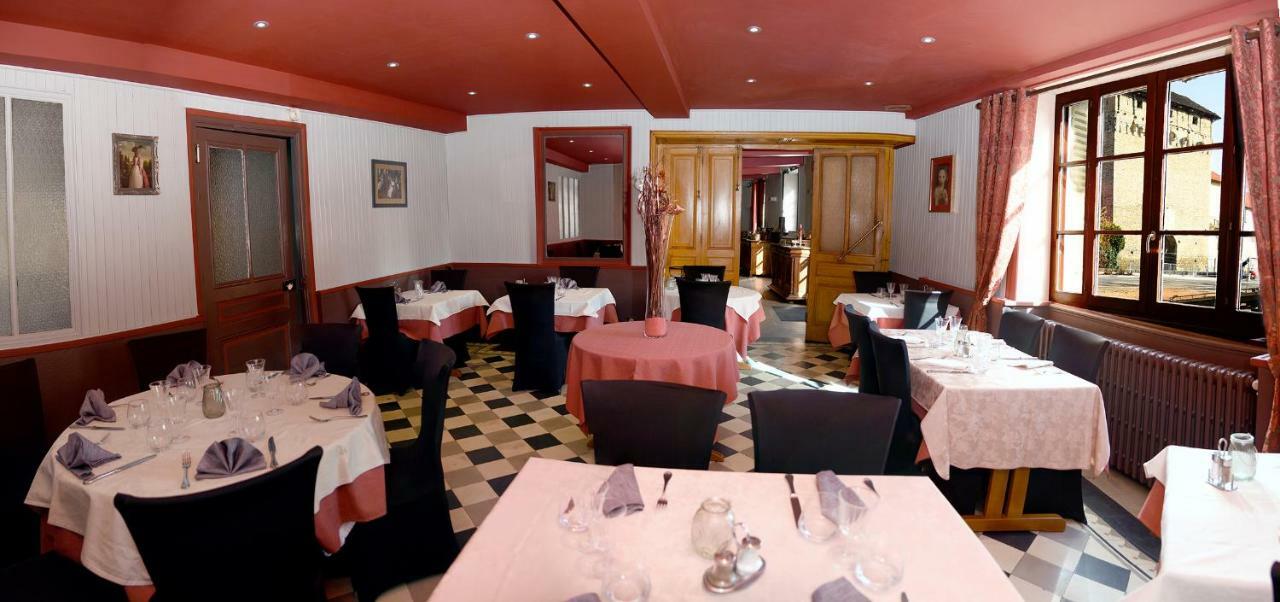 Hotel Le Baron Crémieu Εξωτερικό φωτογραφία